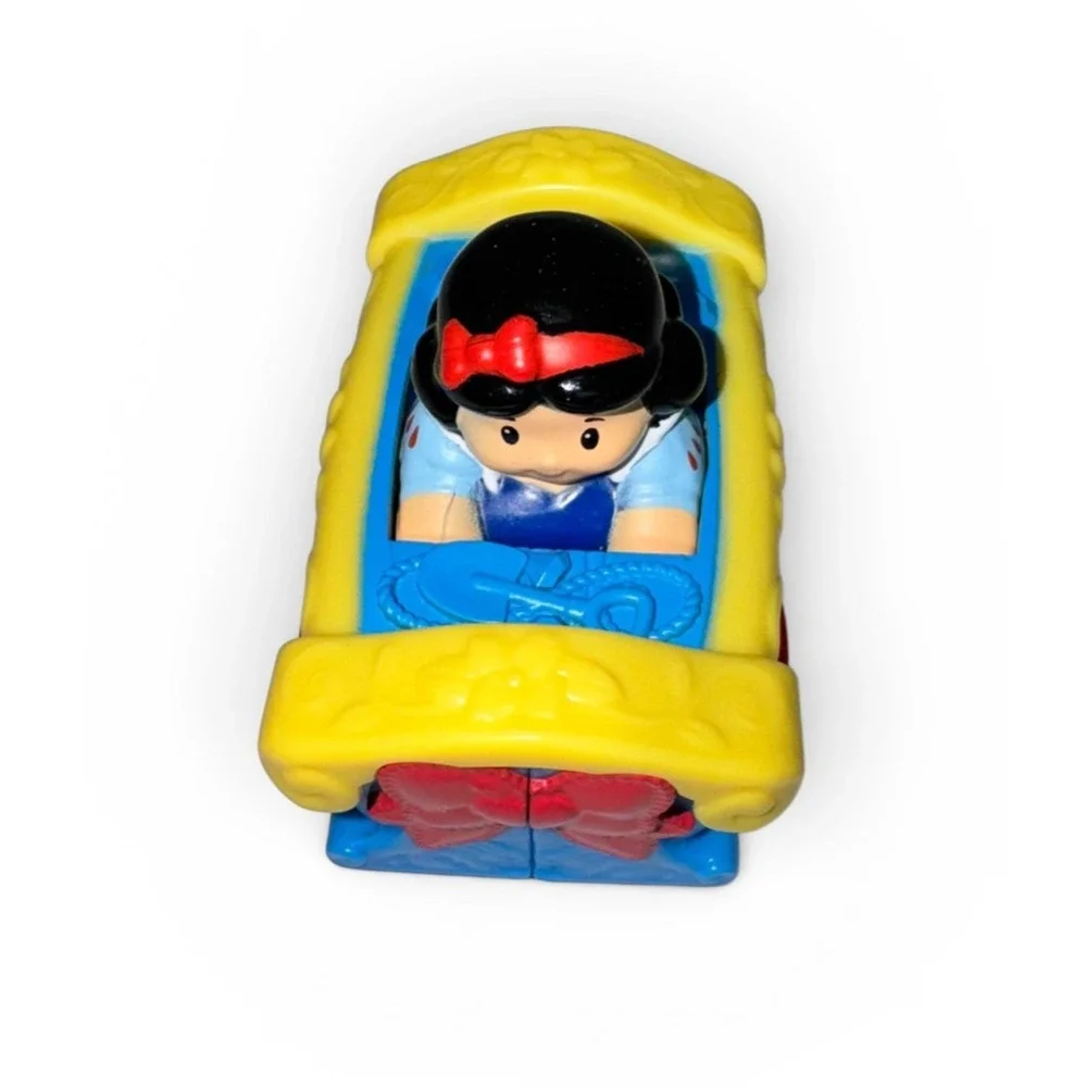 Fisher Price Little People Disney Princess Snow White Wheelie Car Figure Toy